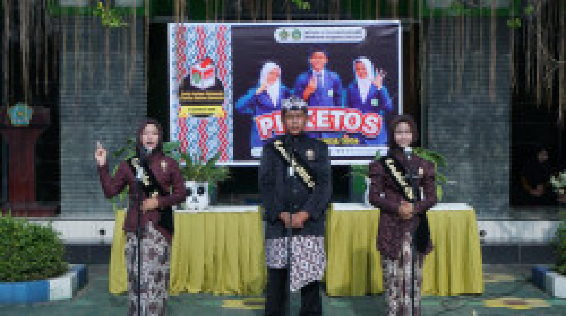 Pemilihan Ketua OSIS MTsN 4 Tulungagung Masa Bakti 2025/2026: Wujud Demokrasi Siswa Bertema “Solid dalam Ukhuwah, Cerdas dalam Amanah”