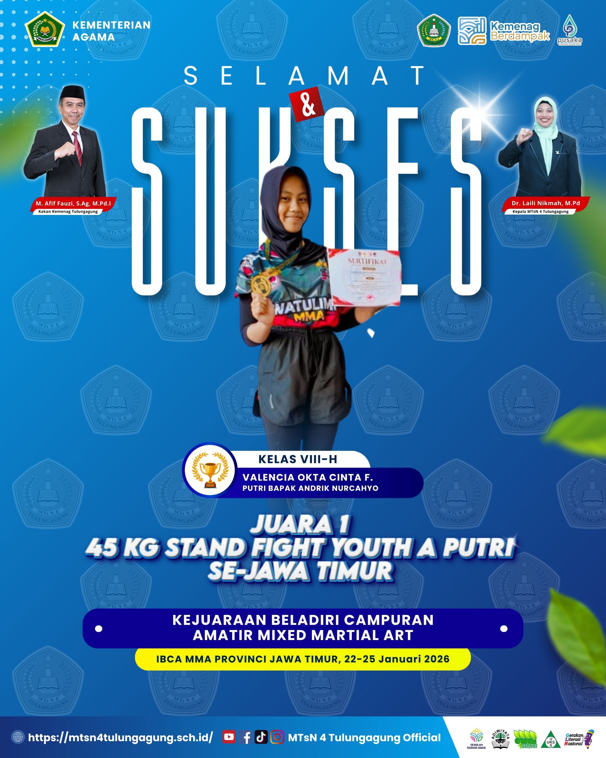 Juara 1 45 kg Stand Fight Youth A Putri se-Jawa Timur pada Kejuaraan Beladiri Campuran Amatir Mixed Martial Art